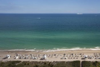 Fontainebleau Beachfront Resort Miami Beach the famous beach